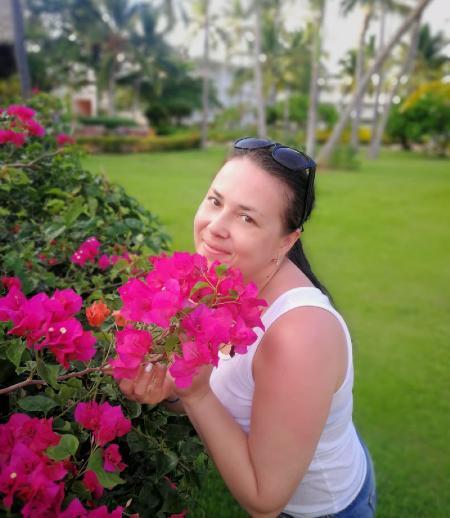 Няня в городе Омск - Яна П.