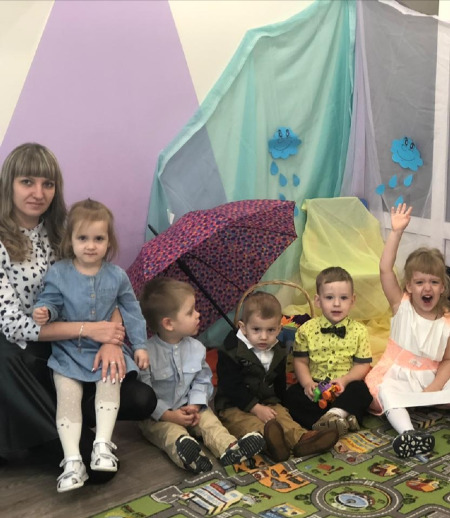 Няня в городе Омск - Елена Владимировна Р.