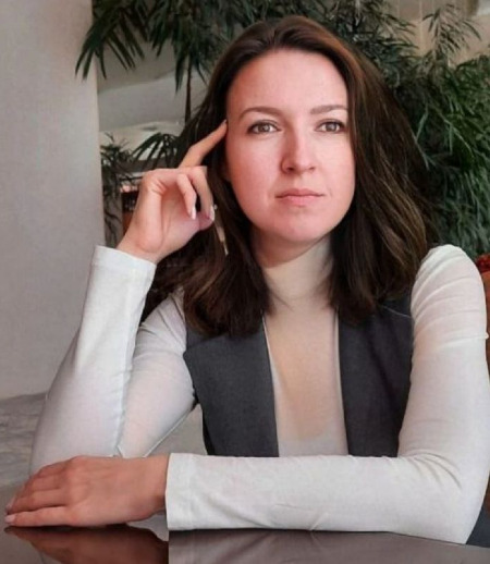 Репетитор в городе Среднеуральск - Мирослава А.