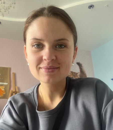 Репетитор в городе Дегтярск - Полина Ч.