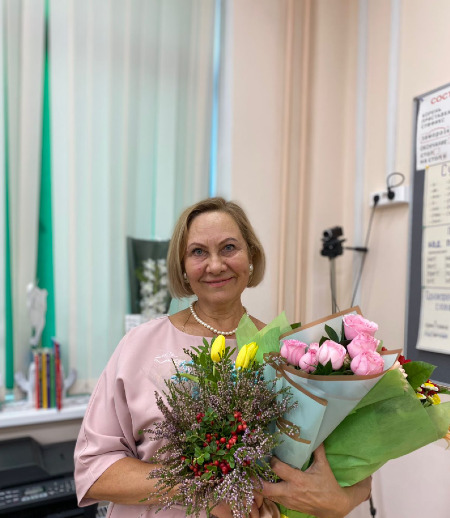 Репетитор в городе Москва - Елена Ивановна К.