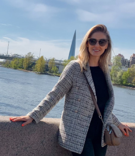 Няня в городе Санкт-Петербург - Юлия Георгиевна У.